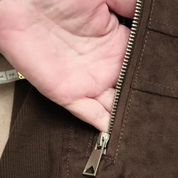 New Directions Size XL Brown Faux Suede Jacket (EUC) - Picture 10 of 13